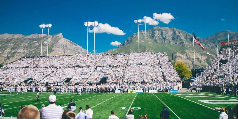 西安蔬菜批发市场里的“夫妻档”：小型批发商的生存之道与客户维系